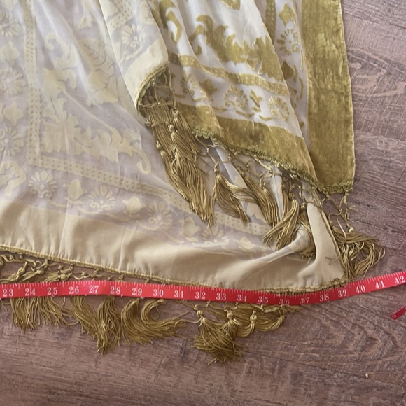 Velvet Burn Out Kimono - Picture 7 of 7